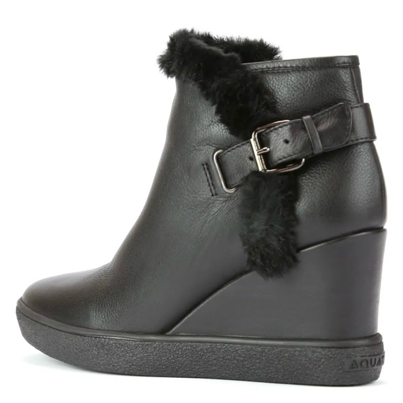 Aquatalia By Marvin K. Women's Black Cameron Faux Fur Trim Wedge Bootie Size 6.5 - Picture 2 of 14